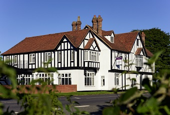 Facade at Mercure Thame Lambert Hotel